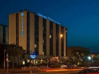 Hotel Grand Tiziano E Dei Congressi Lecce