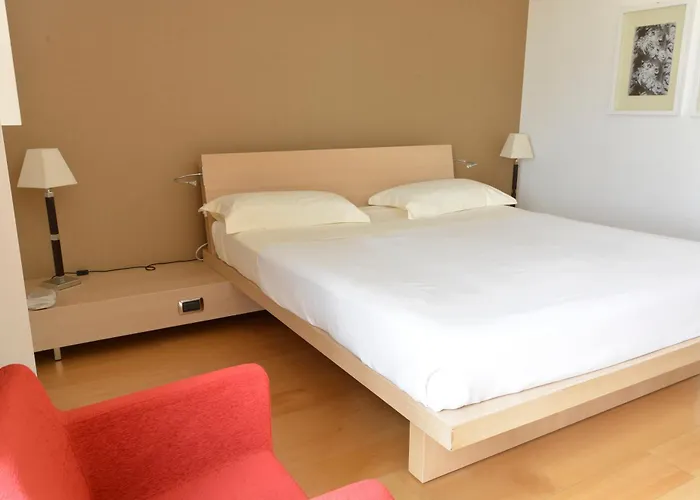 Hotel Grand Tiziano E Dei Congressi 4*