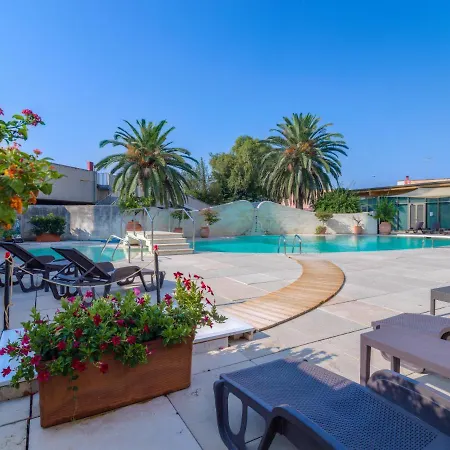 فندق Grand Tiziano E Dei Congressi ليتشي