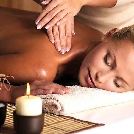 Grand Tiziano E Dei Congressi فندق