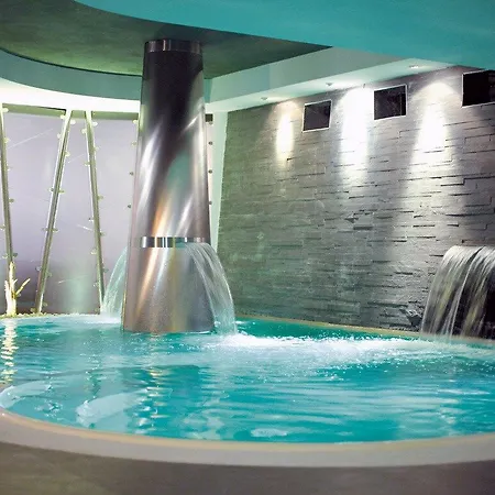 فندق Grand Tiziano E Dei Congressi ليتشي